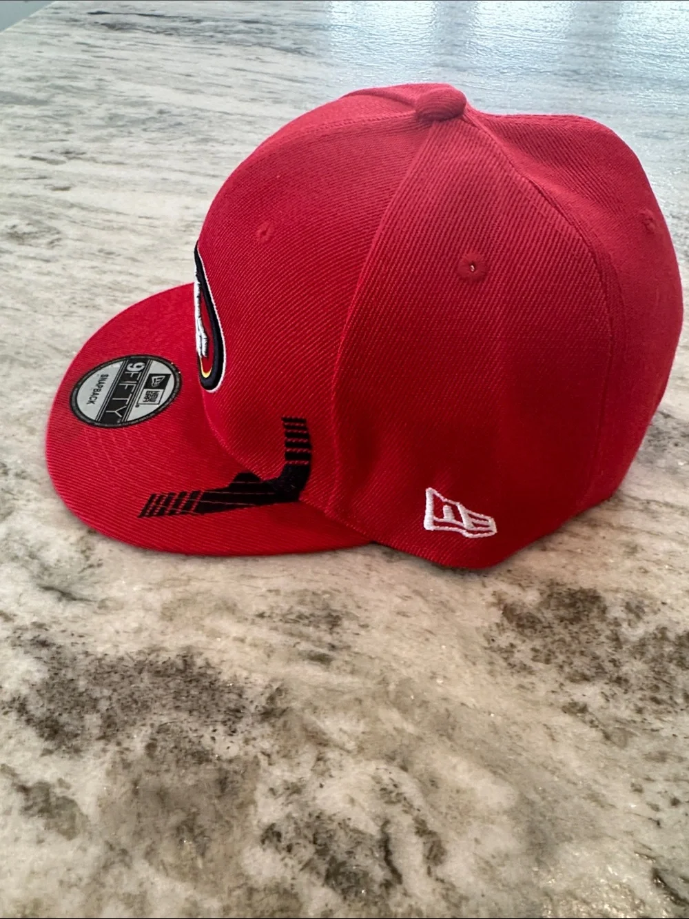 New Era San Francisco 49ers 9FIFTY SnapBack Hat Embroidered Team Logo Football